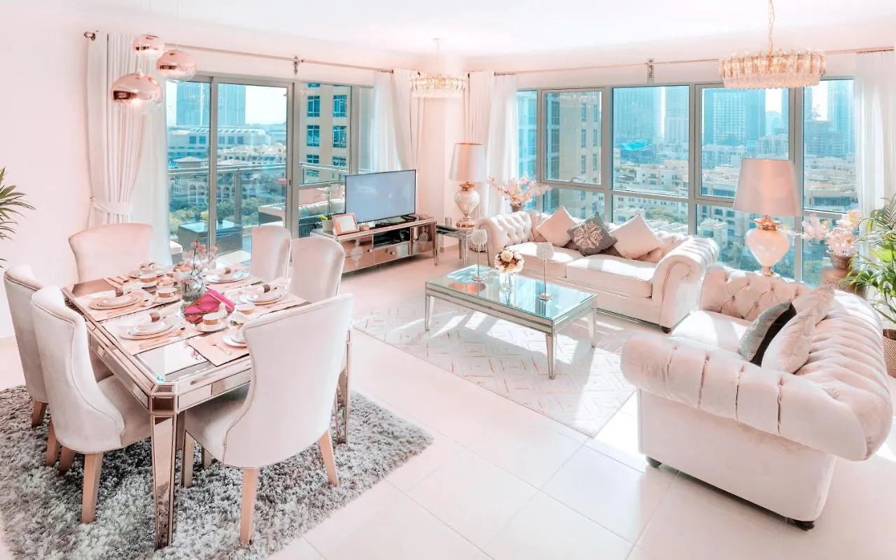 Elite Royal Apartment - Full Burj Khalifa & Fountain View - Pearl دبي 0*,  الإمارات العربية المتحدة